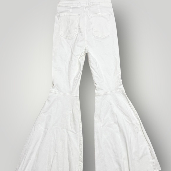 We the Free People High Rise Flare Bell Bottom Jeans Women Size 29 White - Picture 2 of 9